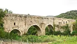 Aquädukt bei Ansignan