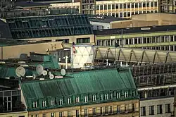 Antennen auf dem Dach der Britischen Botschaft