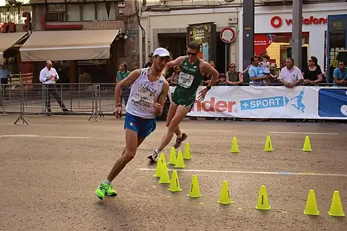 Brendan Boyce (grünes Trikot) – nach drei Verwarnungen disqualifiziert