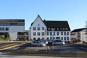 Schulkomplex (2015)