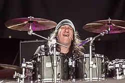 Schlagzeuger Robb Reiner