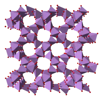 Kristallstruktur von Arsen(V)-oxid