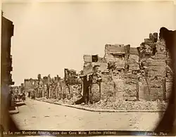 Die Attarine Mosque-Straße nach dem britischen Beschuss