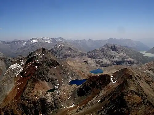 Blick vom Piz Languard nach Südosten zum Piz Minor (für Annotationen der einzelnen Berge aufs Bild klicken)