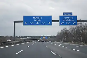 Blick von Osten kommend auf das Autobahndreieck Potsdam