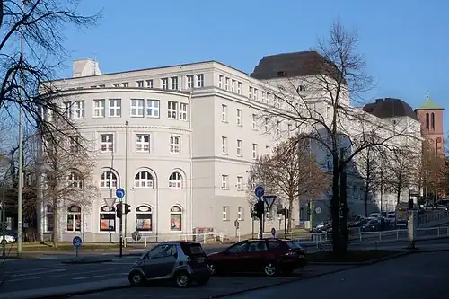 Bürohaus West, ehemaliges Ledigenheim