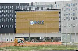 B612 Gebäude im Detail.