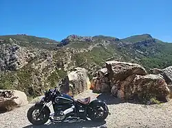 R18 mit Felgengröße 16er (anstatt 19er) einer R18 Classic