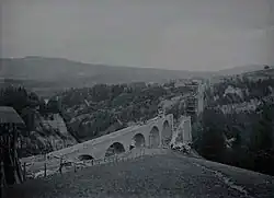 Stand der Arbeiten im Oktober 1909 an den Pfeilern auf der Seite Herisau.