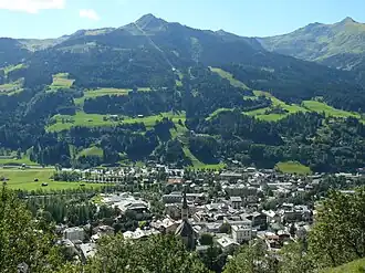 Hirschkarspitze (Mitte) über Bad Hofgastein