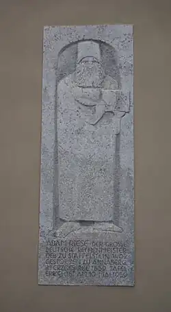 Adam Ries am Rathaus in Bad Staffelstein