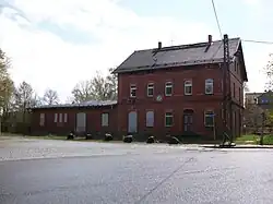 Bahnhof Geringswalde, Straßenseite (2016)