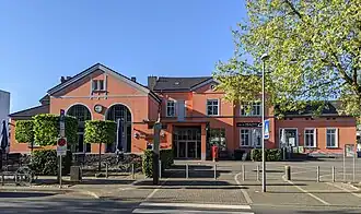 Empfangsgebäude in Hennef