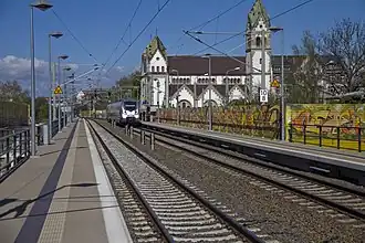 Bahnsteig 1 und 2