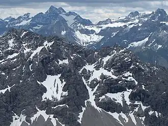 Balschtespitze mit Kreuzkarspitze vom Hochvogel (2592 m)