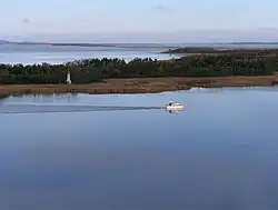 Blick von Barhöft über Bock und Gellen nach Hiddensee (Standort54.43478055555613.022361111111)