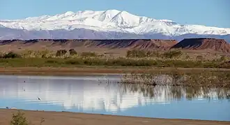 Stausee El Mansour Eddahbi und Hoher Atlas
