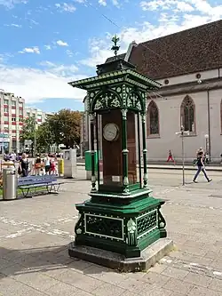Wetterhäuschen der Eisengiesserei Johann Friedrich Mack am Claraplatz