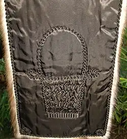 Ausschmückung einer Steinmarderstola (1940er Jahre)