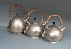 Modell in drei Größen: 1,25 l, 1,0 l und 0,75 l Fassungsvermögen