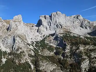 Blick von Südosten auf v. l. n. r. Großen Beilstein, Stangenwand und Zagelkogel