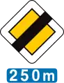 B13: Ende der Vorfahrtstraße (in 250 m)