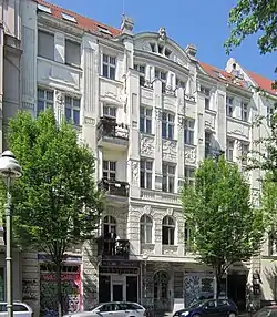 Zweiter Hinterhof des Grundstücks