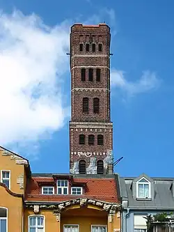 Der Schrotkugelturm im Jahr 2005