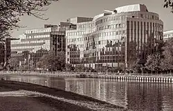 Kaiserin-Augusta-Allee 108–112, Rückseite von der Spree, 2018