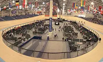 Innenraum des VELO Sports Centers
