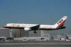 Eine Boeing 757-200 der TWA
