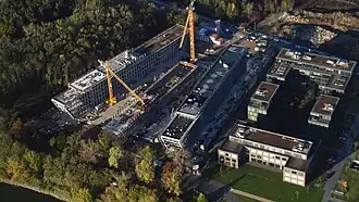 „Rheinwerk 2“ (rechts) und „Rheinwerk 3“ (in Bau), Luftbild 2012