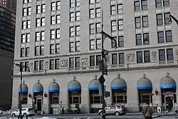 Erdgeschoss und 2. Etage mit den Siegelwappen am 14. Februar 2021