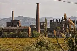 Ruinen des Stahlwerks bei Elbasan