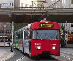 GT4f mit rotem Kopf und LED-Anzeige