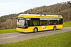 Ein Brennstoffzellenpostauto, unterwegs zwischen Scherz und Brugg.