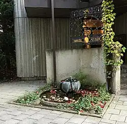 Brunnen Isartalstraße 49