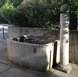 Brunnentrog westlicher Vorplatz Leiden Christi, München
