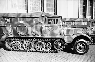 Sd.Kfz. 11 mit Pionieraufbau