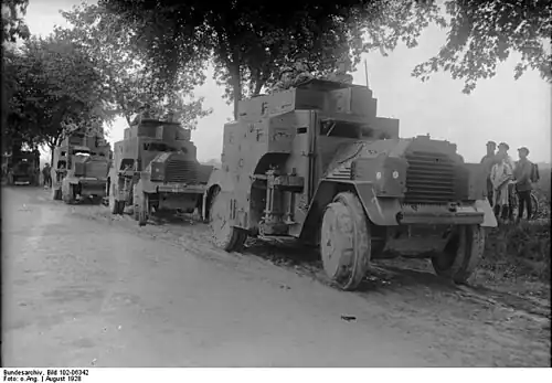 Sd.Kfz. 3, militärische Variante Gepanzerter Kraftwagen mit deutlich anderem Aufbau, Hersteller Ehrhardt Zella-Mehlis und Ehrhardt Rheinmetall, auf Basis des Ehrhardt 21 Panzerwagen.