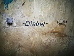 „Diebel“ (Dübel)