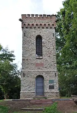 Der Burg­bergturm
