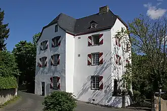 Burghaus in Koblenz-Rübenach, seit 1316 im Besitz der Eltz-Rübenach