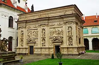 Casa Santa der Loretokirche Prag, Vorderansicht