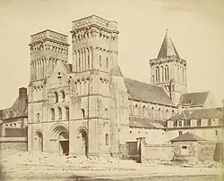Historische Fotografie (um 1850), Ansicht der Kirche von Südwesten