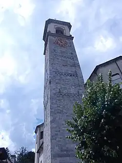 Romanischer Glockenturm