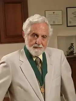 30. Januar: Carl Djerassi (2004)