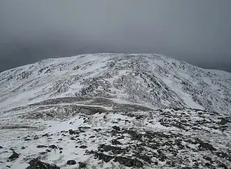 Blick von Nordosten vom Màm Ban auf den Càrn Dearg