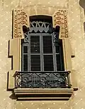 Casa Comas d'Argemir, Fensterdetail