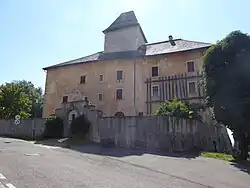 Nordseite mit Eingangsportal